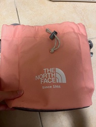 The North Face水桶包  斜孭袋crossbody bag
