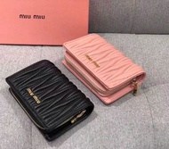 💜Miumiu繆繆 羊皮繡花 短款錢包 short wallet  卡包 證件包 零錢包 Gift box, card holder, certificate bag, coin purse