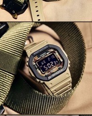 Casio G-SHOCK watch DW-5610SUS Military style Size 46.7✖️43.2mm