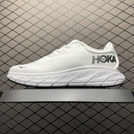Hoka One One Arahi 7