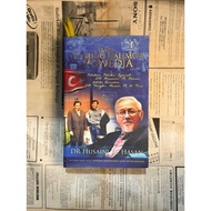 From Mount Halimon to Swedish: Notes on the History of DR. Husaini M. Hasan when with DR. Tengku Has
