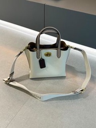 COACH Willow系列 新款白色托特包 (CW549/CW550) 18尺寸 18x14x10cm 顺丰包邮