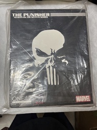 [全新] Mezco one:12 Netflix Punisher