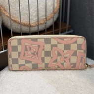 Lv 白棋盤格彩繪款拉鏈長夾