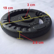 3kg cast iron dumbbells with 30 holes