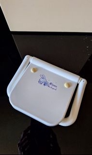 免鑽孔 厠紙架