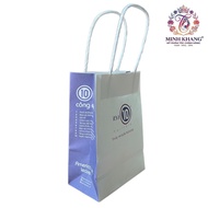 It's a 10 luxury cosmetic gift paper bag [ MK ]