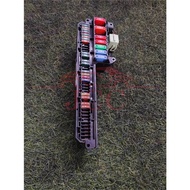 BMW 5 SERIES E60 FUSE BOX (2E-5A-F470)