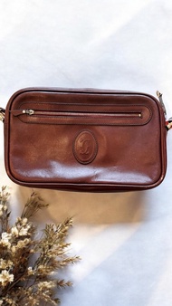 卡地亞 Les Must de Cartier 法國製真皮勃艮第酒紅肩背包