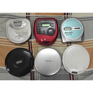 Lot 6c Handheld CD player for parts