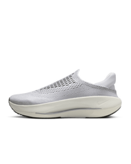 Nike Reina EasyOn Premium Women's Shoes with Glitter