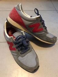 New Balance 420