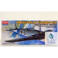 Academy 1/72 Focke-Wulf Fw190A-6/8 WWII German Fighter