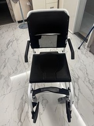 沐浴 便車 輪椅 wheelchair 9成新 需自取