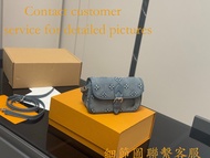 With Full Set Packaging Size 19 * 11cm Fashion Baguette Bag Handbag Shoulder Bag Crossbody Bag
