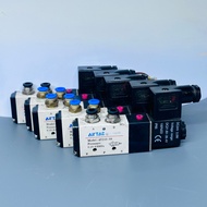 Pneumatic solenoid valve 4V210-06 / 4V210-08 disassembled