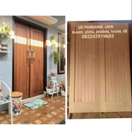 pintu utama minimalis kayu kamper 2 pintu + kusen kamper