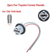 Toyota Crown T20 7440 Bulb Holder Turn Signal Light Sockets Adapter Connector