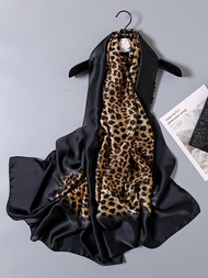 1條豹紋圍巾,適用於外出和打扮自己的造型