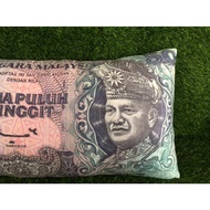 （READY STOCK）Money Pillow Bantal Duit Rm50 RM100 RM500  soft cotton high quality material old ringgit malaysia