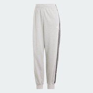 adidas ไลฟ์สไตล์ กางเกงขาเจ็ดส่วนพิมพ์ลายหนังสัตว์ Essentials 3-Stripes ผู้หญิง สีเทา IN9932