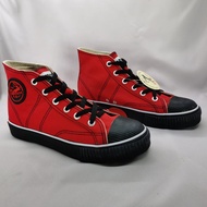Warrior Sparta High Red Sneakers