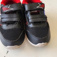 SECOND • Sepatu Anak Cowo Merk Aguero Size 26 Warna Hitam Merah Preloved