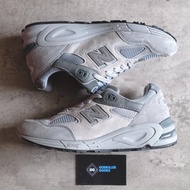 New Balance NB MiUSA 990V2 WTAPS M990WT2 Authentiv GK
