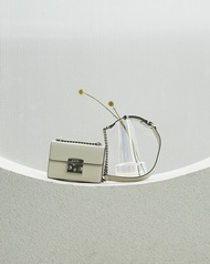 Labella - Luna**(IVORY รอ 25-30 วันทำการ)** 4 สีไซต์เล็ก กระเป๋าสะพายสายโซ่