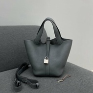HERMES Picotin 18 W刻