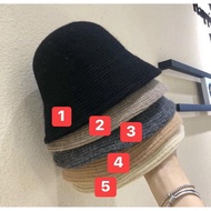 BEAUTIFUL ROUND BRIM WOMAN HAT