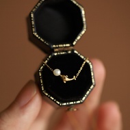 EDC01 - Gold titanium-plated steel small dolphin freshwater pearl necklace