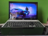 Acer/i5/win10/4Gb/740Gb Hdd/15.6inch/Gaming