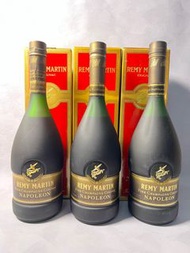 80年代 第三代  Remy Martin 人頭馬 NAPOLEON Fine Champagne  Cognac 700ml 老酒#洋酒#干邑（單支價）
