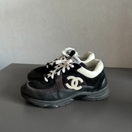 Chanel黑白熊貓雙c運動鞋 size：41 碼