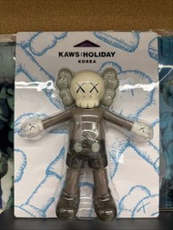 （可交換pokemon card/ one piece 卡）KAWS HOLIDAY KOREA Brown Companion Floating Bath Toy 2018