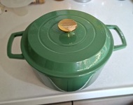MARELD cast iron 鑄鐵鍋26cm