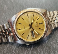 นาฬิกา Seiko Automatic 7009-3110 Datejust Style ขอบหยัก หน้าสีทอง