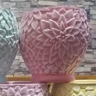 High Quality Cement Pots with Flower Design, 4x4 in size