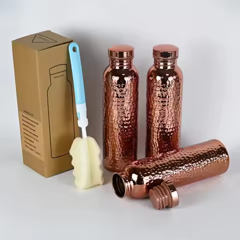 800ML Copper Water Bottle​ ​One-Click Open Lid​ Anti-Slip Silicone Base​ ​Hammer Pattern Bottle​ Spo