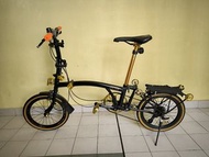 HITO H-08 摺疊單車 金黑配色