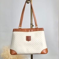 【日本直送 名牌中古包】CELINE સેલિન (CELINE) 馬車圖騰手提包 白色 壓印小馬圖案 PVC皮革 vintage 古著 jebkgk