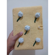 Knot and co. | Book sleeve | Bibble sleeve | Yellow tulip novel cover A5