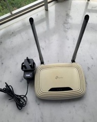 TP-Link TL-WR841N 無線路由器