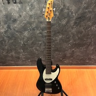 Hamer 5 String Cruise Bass Guitar