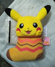 Boneka Pokemon Ori Banpresto Pikachu Plush