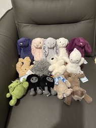 Jellycat 兔仔 幽靈鬼 馬騮 黑洞 青蛙 姜 狗