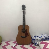 Gitar Akustik (Taylor Big Baby) BBTe, Made in Mexico.