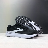 Adrenaline GTS 24 跑步鞋 JOIF