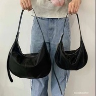 韓國 Bucks & Leather 真皮 牛角包 大號 預訂